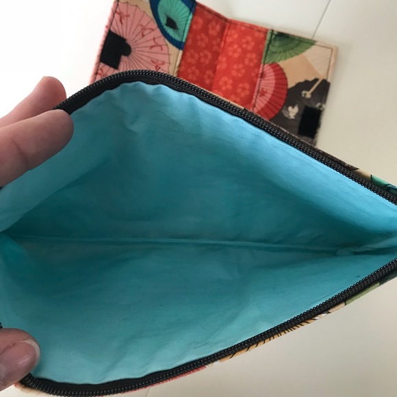 Graceful Goods - Wristlet and Card Holder - Picture 6 of 6